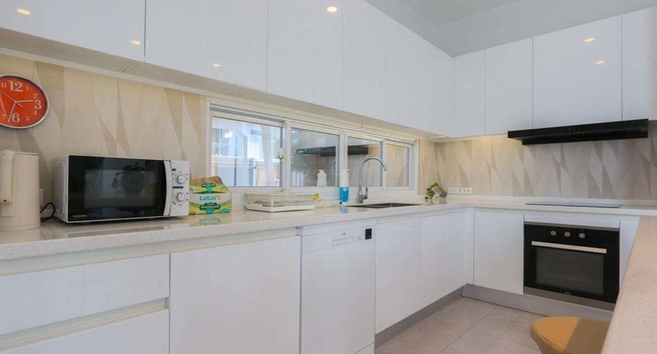 Haus zur Miete mit 4 Zimmer in San Kamphaeng, Chiang Mai
