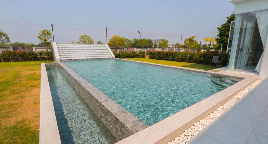 Haus zur Miete mit 4 Zimmer in San Kamphaeng, Chiang Mai