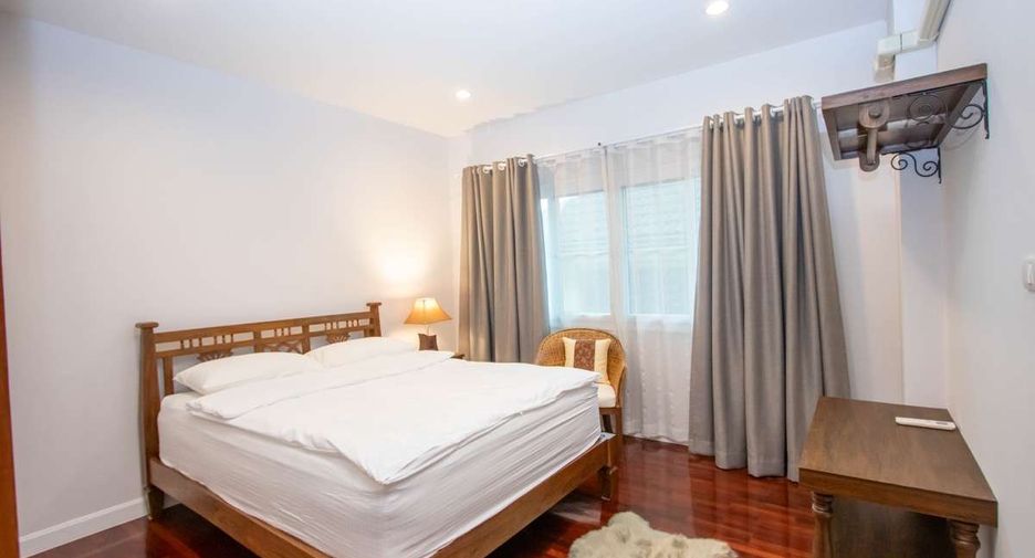 For rent 4 bedrooms house in San Sai, Chiang Mai