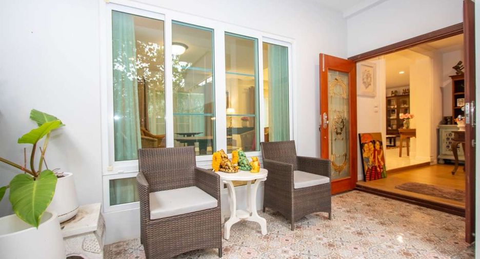For rent 4 bedrooms house in San Sai, Chiang Mai