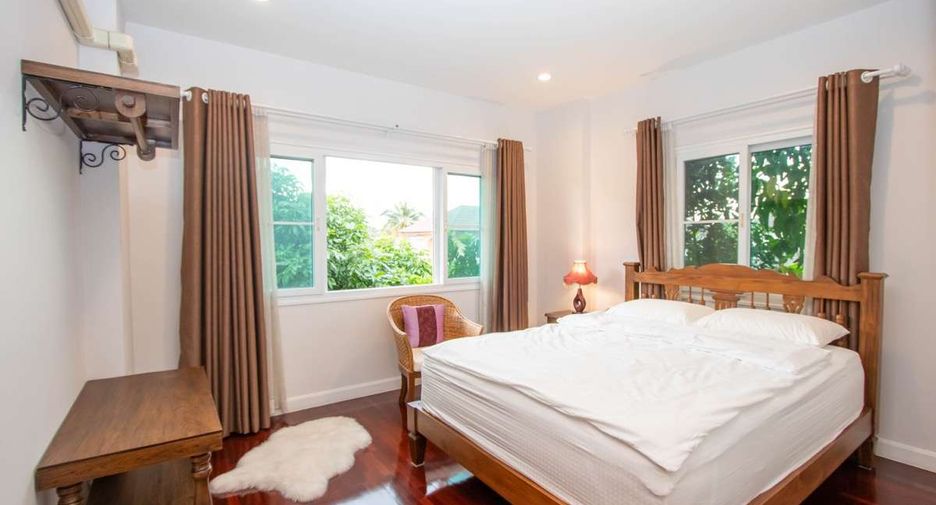 For rent 4 bedrooms house in San Sai, Chiang Mai