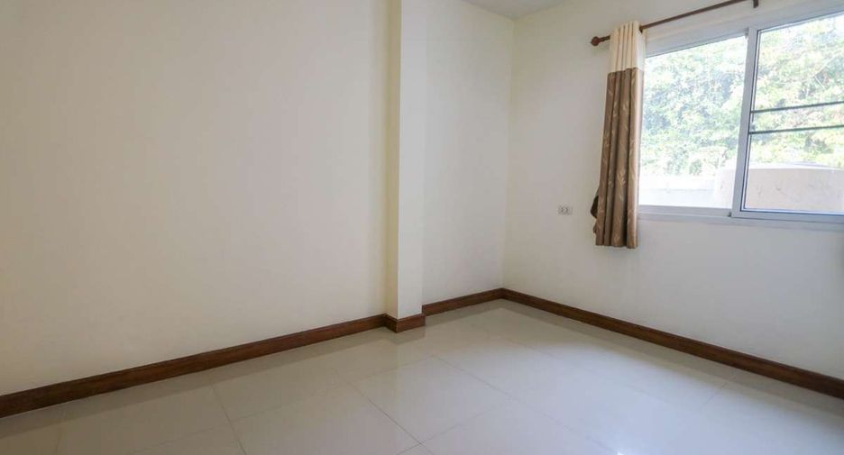 For rent 3 bedrooms house in San Sai, Chiang Mai