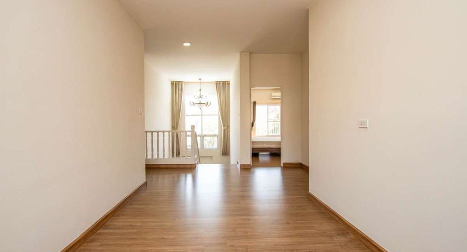 For rent 4 bedrooms house in Doi Saket, Chiang Mai