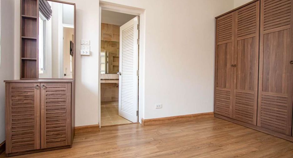 For rent 4 bedrooms house in Doi Saket, Chiang Mai