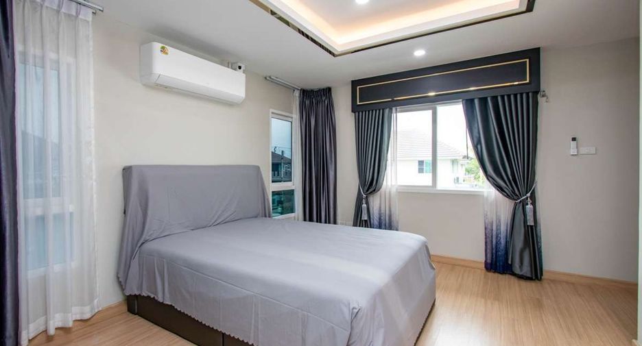 For rent 4 bedrooms house in Doi Saket, Chiang Mai