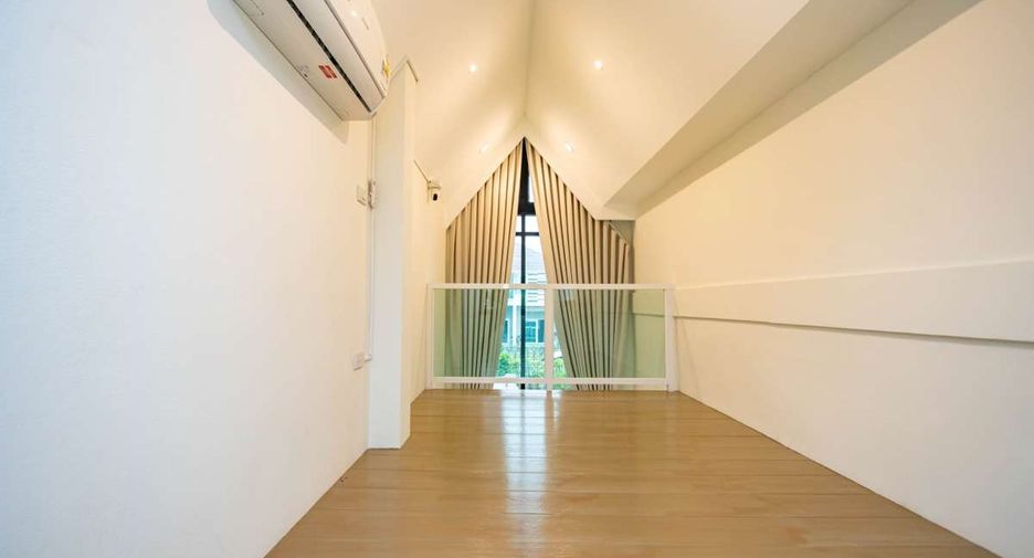 For rent 4 bedrooms house in Doi Saket, Chiang Mai