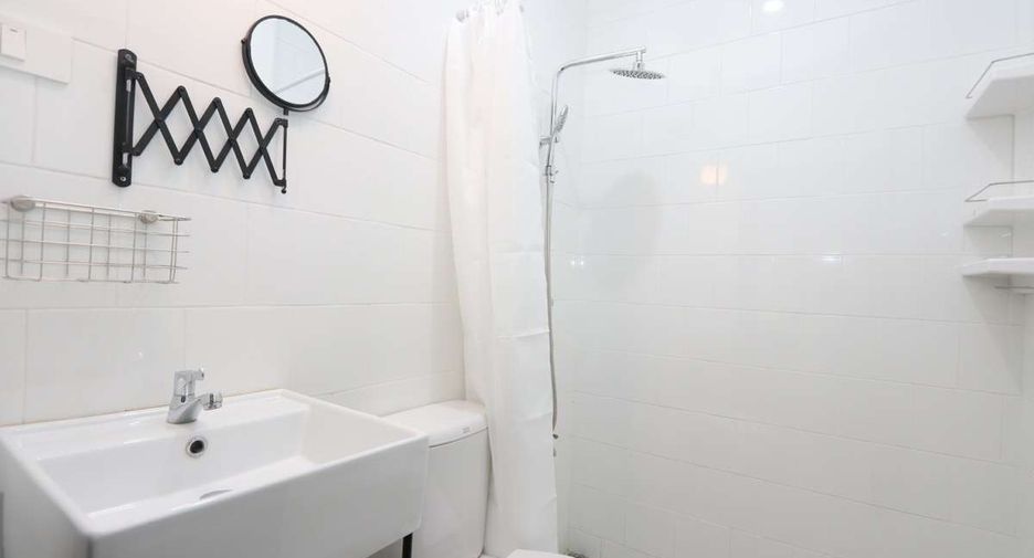 For rent 3 bedrooms house in Mueang Chiang Mai, Chiang Mai