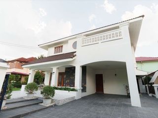 出租 4 卧室 独立屋 在 Saraphi, Chiang Mai