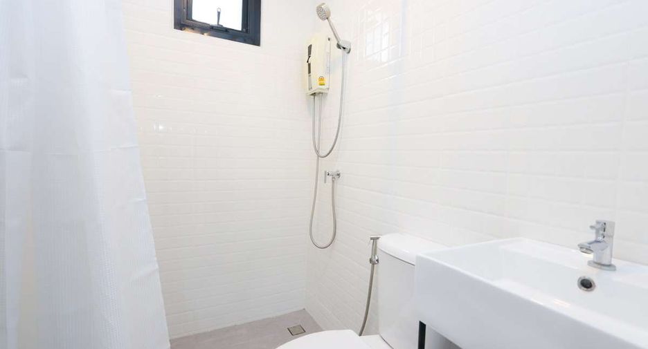 For rent 3 bedrooms house in Mueang Chiang Mai, Chiang Mai