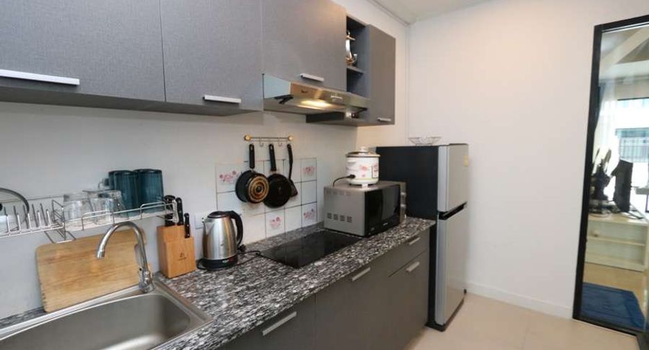 For rent 4 bedrooms house in Mueang Chiang Mai, Chiang Mai