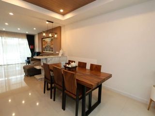For rent 4 bedrooms house in Mueang Chiang Mai, Chiang Mai
