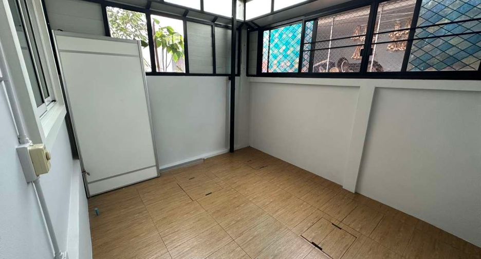For rent 4 bedrooms house in Hang Dong, Chiang Mai