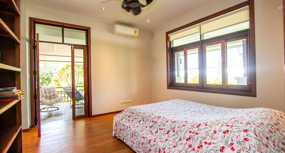 For sale 3 bedrooms house in Saraphi, Chiang Mai