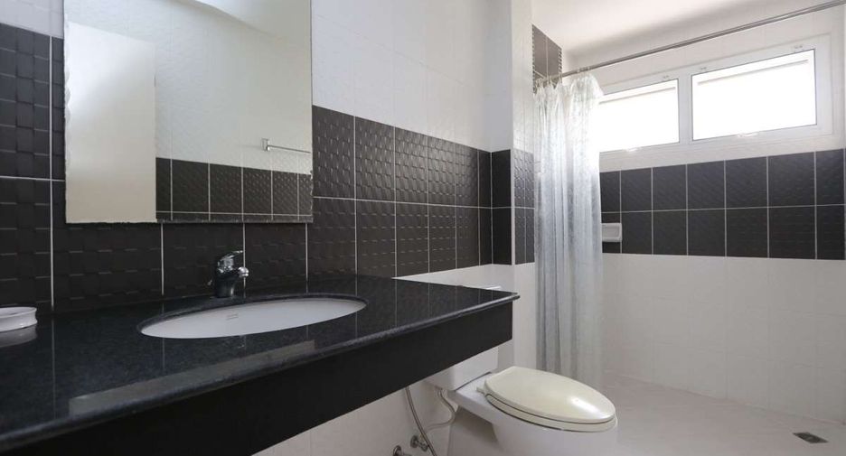 For rent 4 bedrooms house in San Sai, Chiang Mai