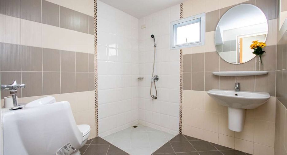 Haus zur Miete mit 4 Zimmer in San Kamphaeng, Chiang Mai