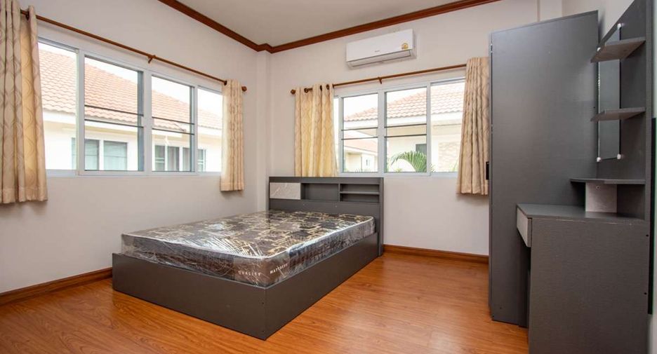 Haus zur Miete mit 4 Zimmer in San Kamphaeng, Chiang Mai