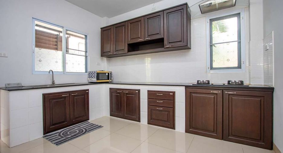 Haus zur Miete mit 4 Zimmer in San Kamphaeng, Chiang Mai