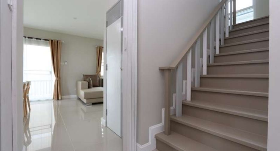 For rent 3 bedrooms house in San Sai, Chiang Mai