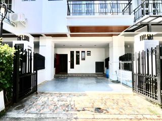 For rent 4 bedrooms house in Mueang Chiang Mai, Chiang Mai