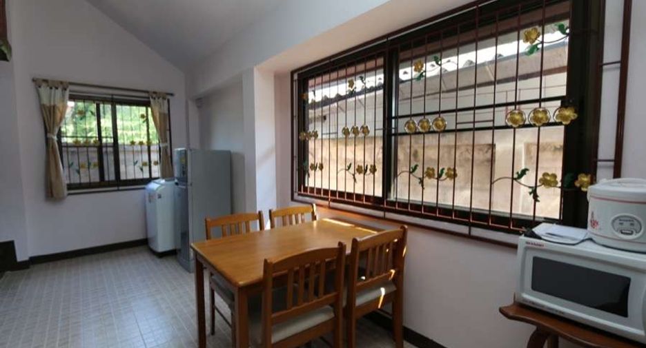 À louer 3 chambres maison à Mueang Chiang Mai, Chiang Mai