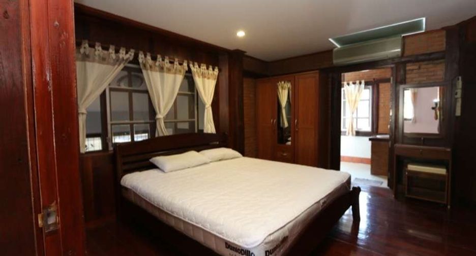 À louer 3 chambres maison à Mueang Chiang Mai, Chiang Mai