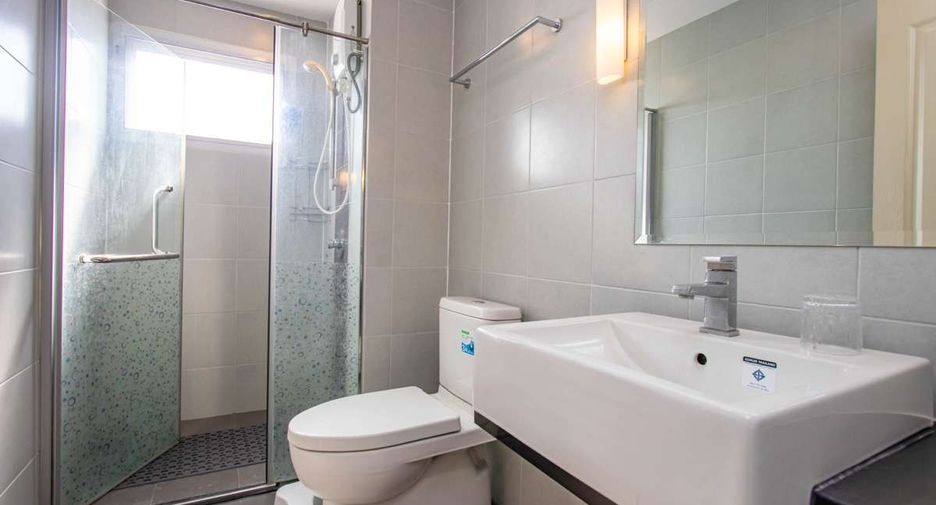 Condo en alquiler de 2 habitaciones en Mueang Chiang Mai, Chiang Mai