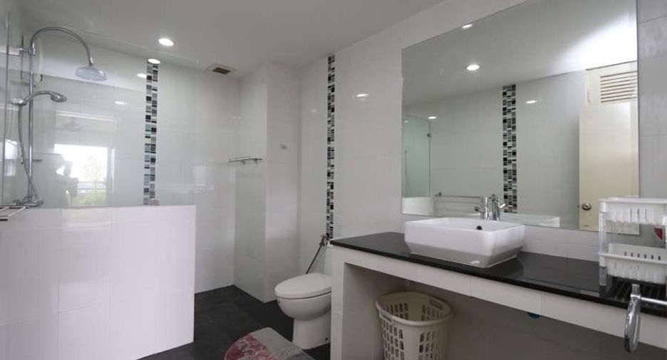 出售 3 卧室 公寓 在 Mueang Chiang Mai, Chiang Mai