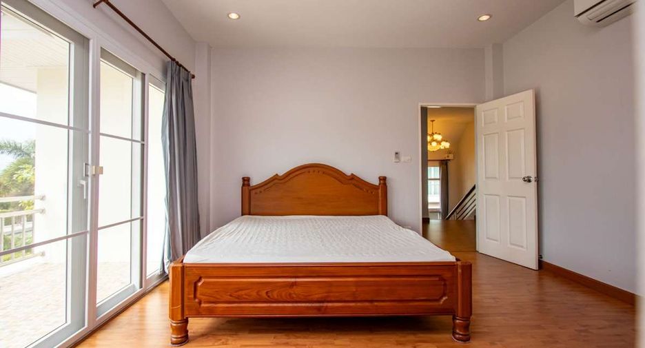 For rent 5 bedrooms house in Mae Rim, Chiang Mai