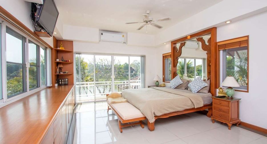 À vendre 4 chambres maison à Mae On, Chiang Mai