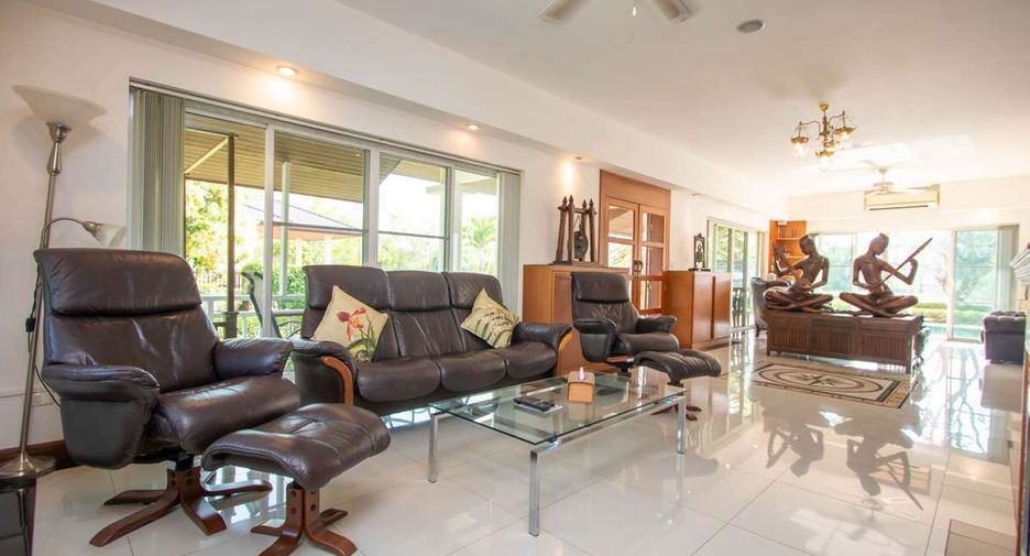 À vendre 4 chambres maison à Mae On, Chiang Mai
