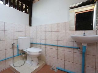 For rent 4 bedrooms house in Mueang Chiang Mai, Chiang Mai