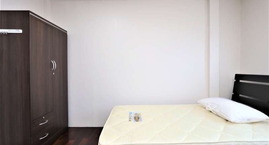 For rent 4 bedrooms house in Mueang Chiang Mai, Chiang Mai