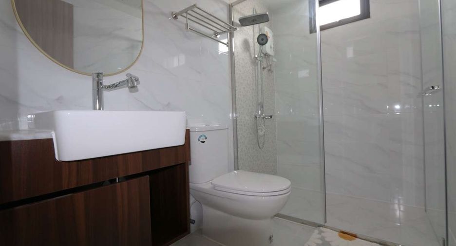For rent 2 bedrooms condo in San Sai, Chiang Mai