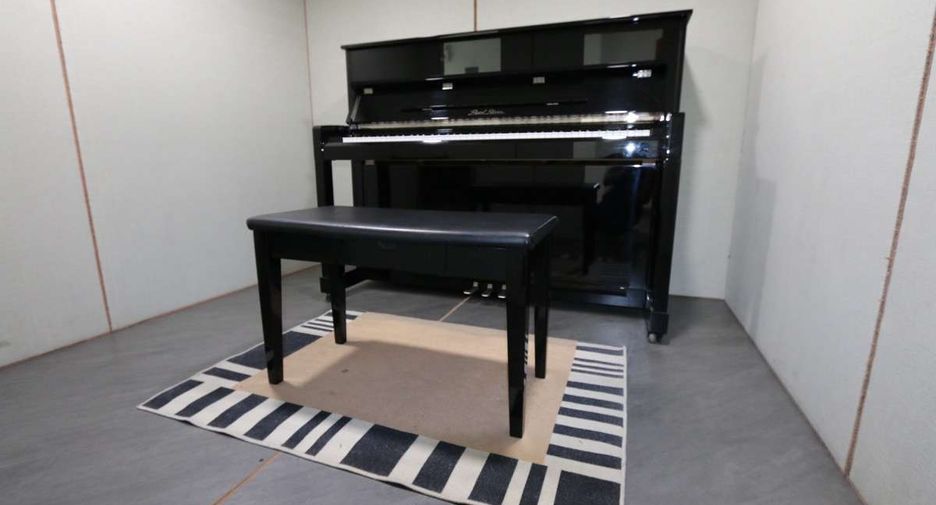 For rent 2 bedrooms condo in San Sai, Chiang Mai