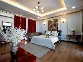 For rent 4 bedrooms house in Mueang Chiang Mai, Chiang Mai
