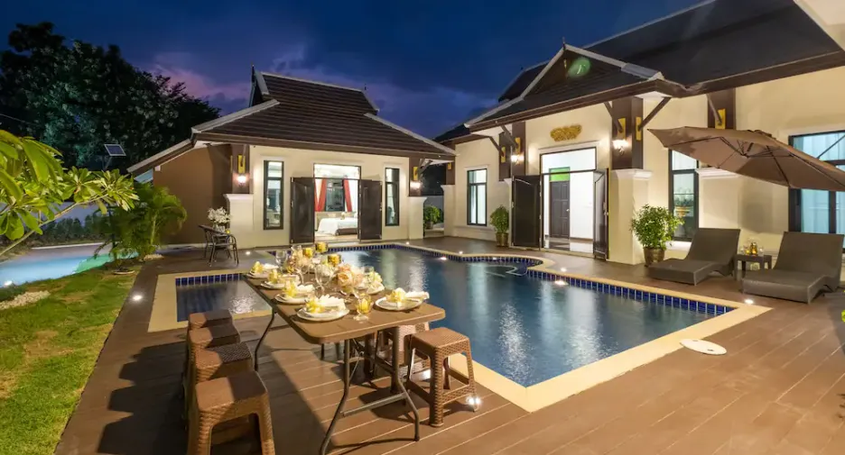 For rent 4 bedrooms house in Mueang Chiang Mai, Chiang Mai