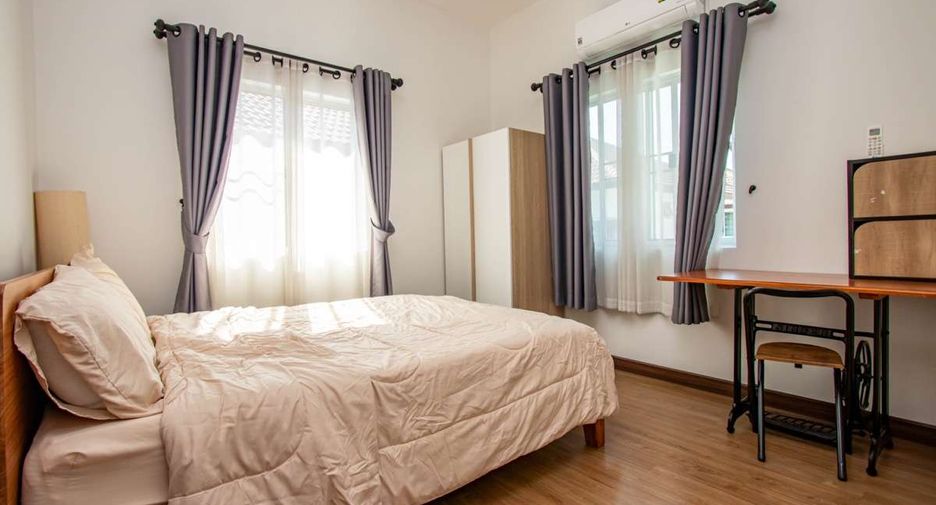 For rent 3 bedrooms house in San Kamphaeng, Chiang Mai