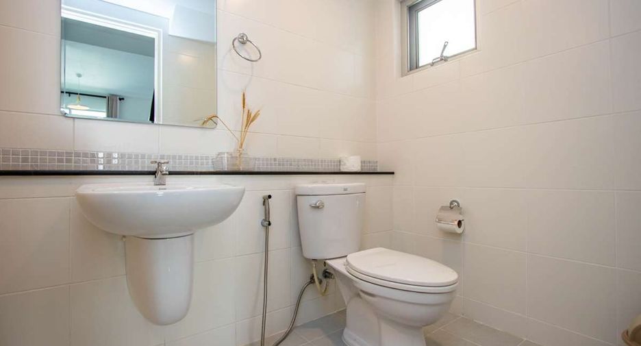 For rent 3 bedrooms house in San Kamphaeng, Chiang Mai