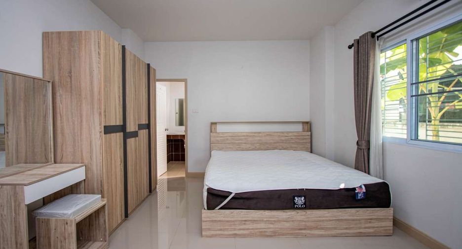 Haus zur Miete mit 4 Zimmer in San Kamphaeng, Chiang Mai