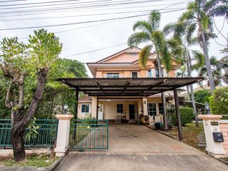 For rent 4 bedrooms house in Mueang Chiang Mai, Chiang Mai