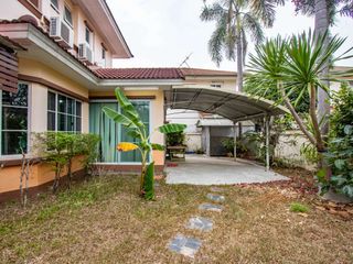 For rent 4 bedrooms house in Mueang Chiang Mai, Chiang Mai