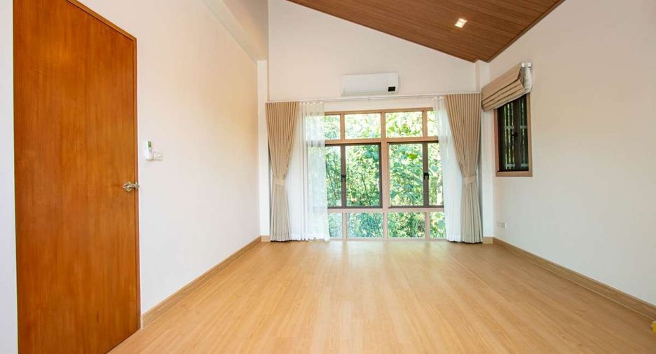 For sale 3 bedrooms house in Hang Dong, Chiang Mai