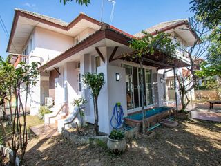 For rent 4 bedrooms house in Mueang Chiang Mai, Chiang Mai
