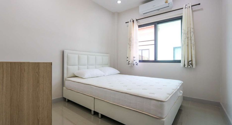For rent 4 bedrooms house in San Sai, Chiang Mai