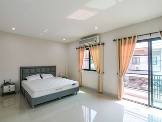 For rent 4 bedrooms house in San Sai, Chiang Mai