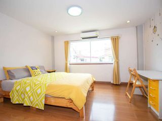 For rent 5 bedrooms house in Mueang Chiang Mai, Chiang Mai