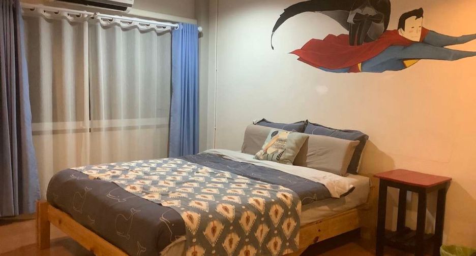 For rent 5 bedrooms house in Mueang Chiang Mai, Chiang Mai