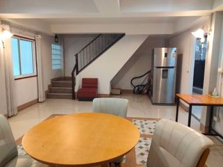 For rent 5 bedrooms house in Mueang Chiang Mai, Chiang Mai