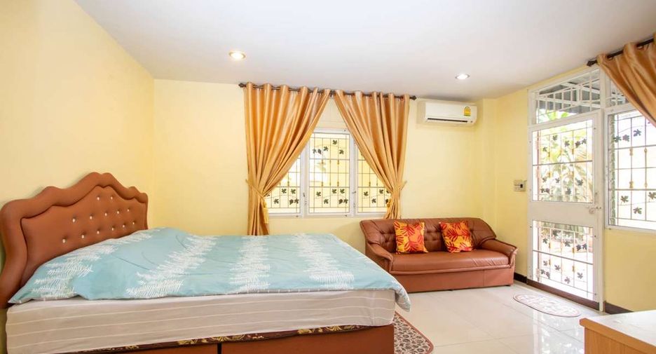 For rent 3 bedrooms house in Mueang Chiang Mai, Chiang Mai