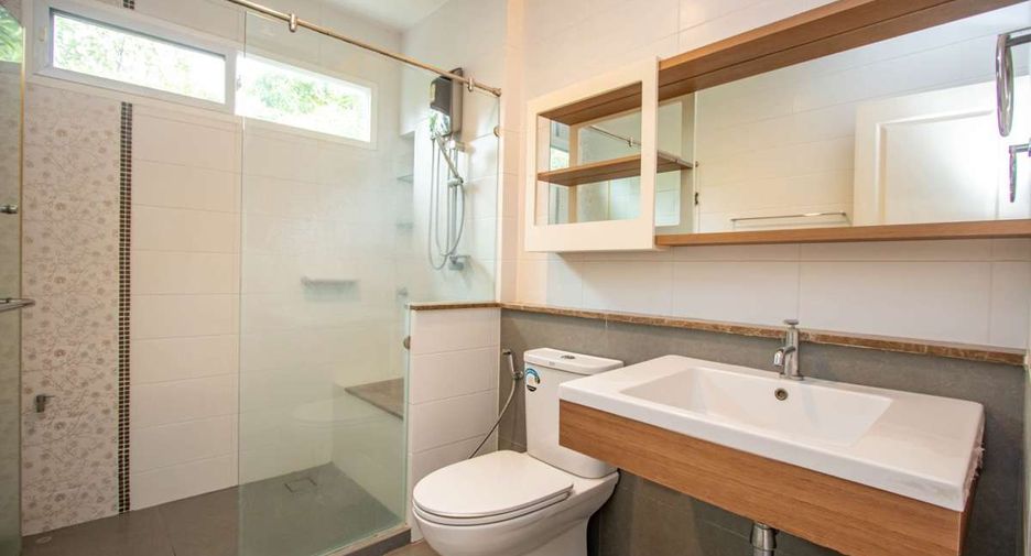 À vendre 4 chambres maison à San Kamphaeng, Chiang Mai
